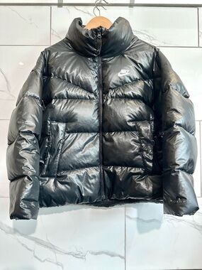 Nike Therma-FIT Cropped Puffer Jacket